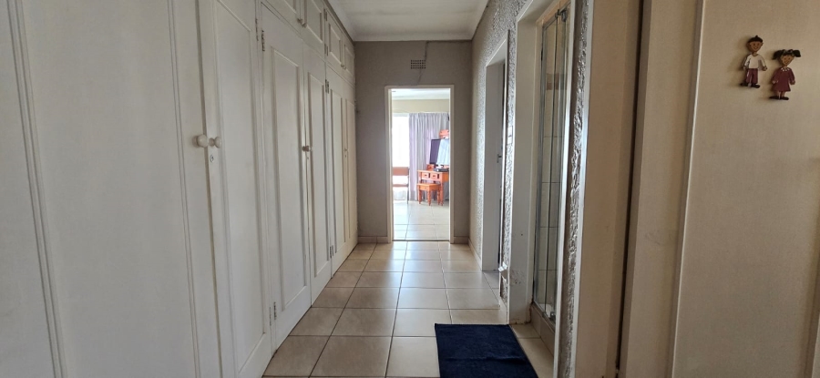 5 Bedroom Property for Sale in Orkney North West